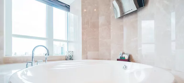 Bathroom Window Coverings in Laval, QC