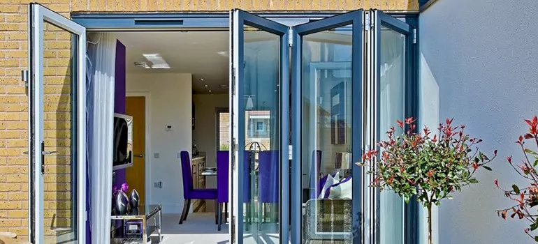 Bifold Door Repairs Near Me in Laval, Quebec