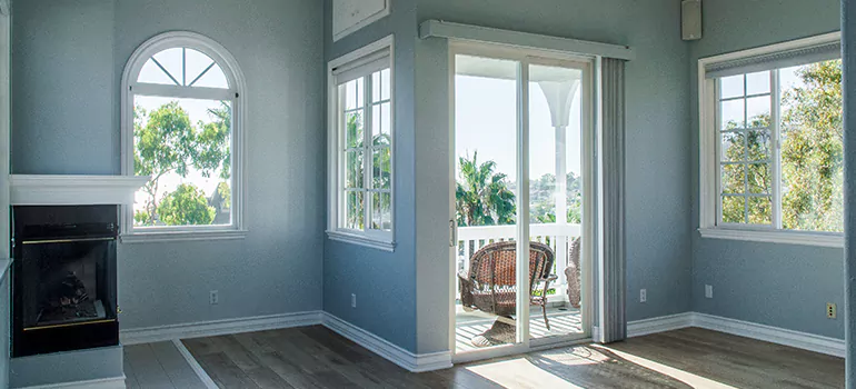 Glass Door Repair in Laval, QC