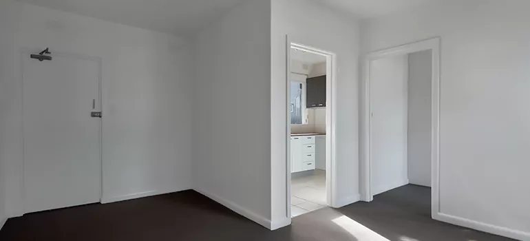 Dark Interior Doors in Laval, QC