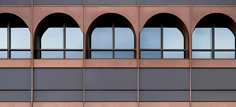 Modern Architectural Windows Repair in Laval, QC