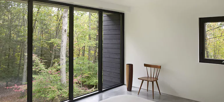 Bulletproof Window Protection Services in Laval, QC