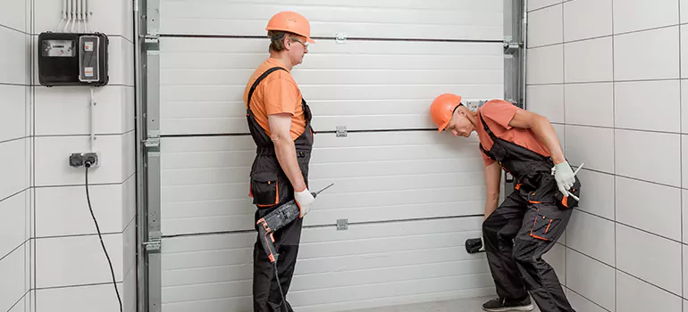 Garage Door Repair Company in Laval, QC