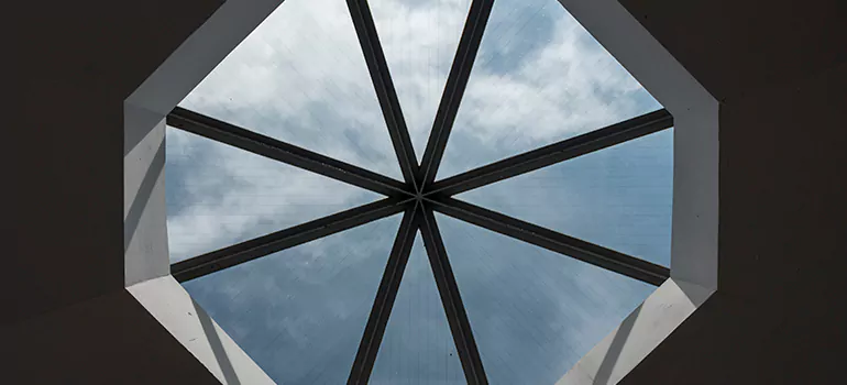 Octagon Window Designs For Homes in Laval, Quebec