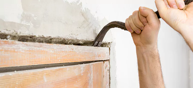 Pocket Door Hardware Repair inLaval, Quebec