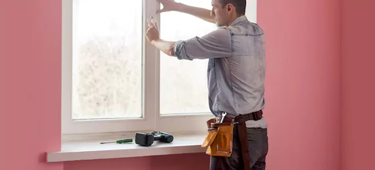 Old Window Handle Replacement in Saint-Martin, QC