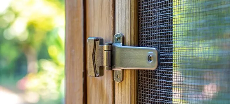 Window Latches Replacement in Laval, QC