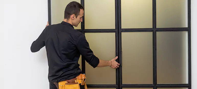 Vinyl Window Rail Installation Near Me in Laval, QC